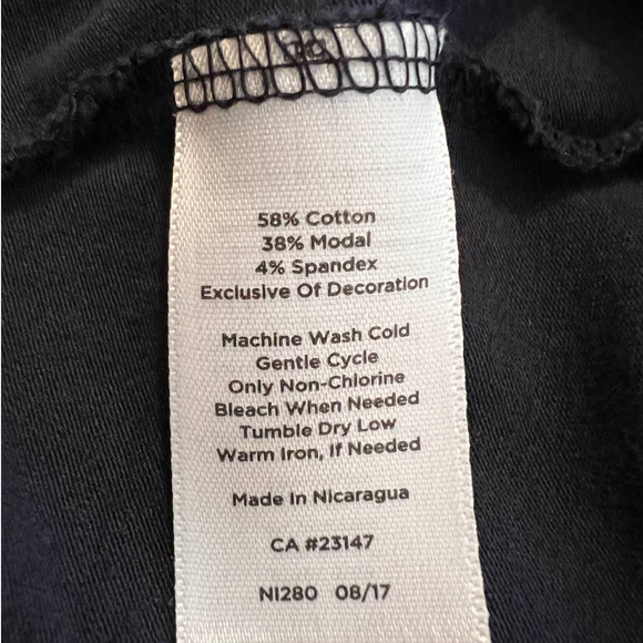 Talbots Blouse in Blue w/Blue and White Ruffles on Top and Cuffs Size XL Petite - Picture 5 of 5